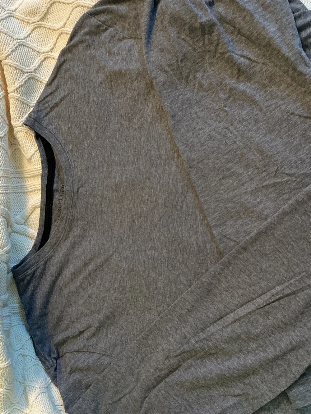 Banana Republic Heather Gray Crew Neck Long Sleeve Top